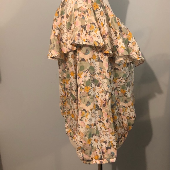 LC Lauren Conrad floral blouse - Picture 6 of 7